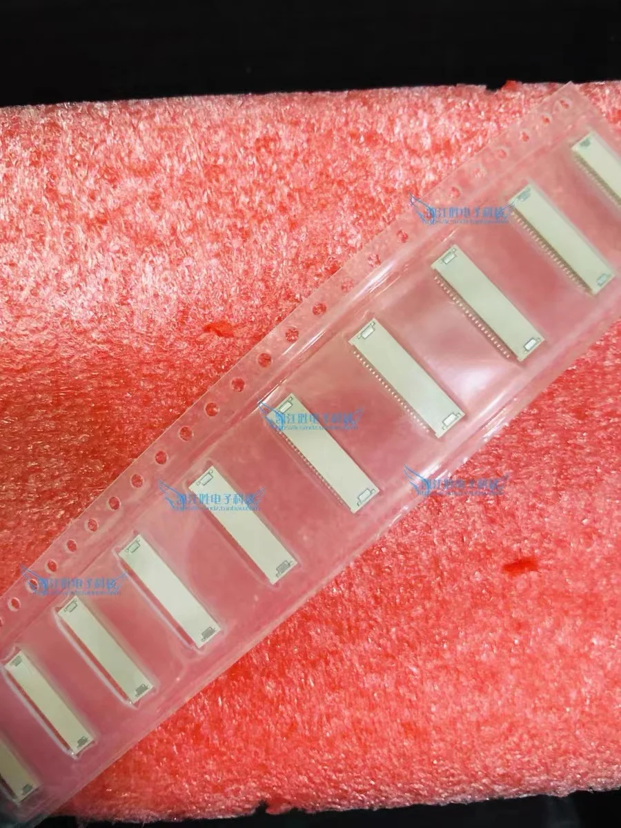 20 pcs./lot 51281-2494 512812494 0.5mm leg width 24pin lock 100% brand new and original
20 pcs./lot 51281-2494 512812494 0.5mm leg width 24pin lock 100% brand new and original