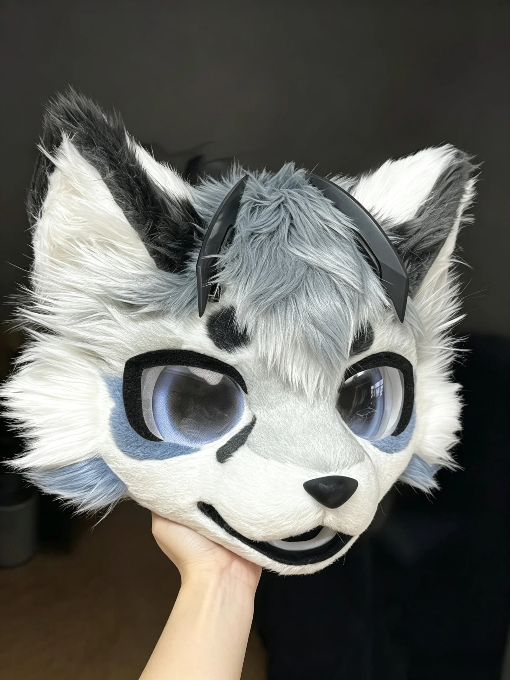 Custom Plush Fur Suit for Role-playing as Husky Wolf Cat Fox - Halloween Birthday Anime Mascot Performance Costume
Custom Plush Fur Suit for Role-playing as Husky Wolf Cat Fox - Halloween Birthday Anime Mascot Performance Costume