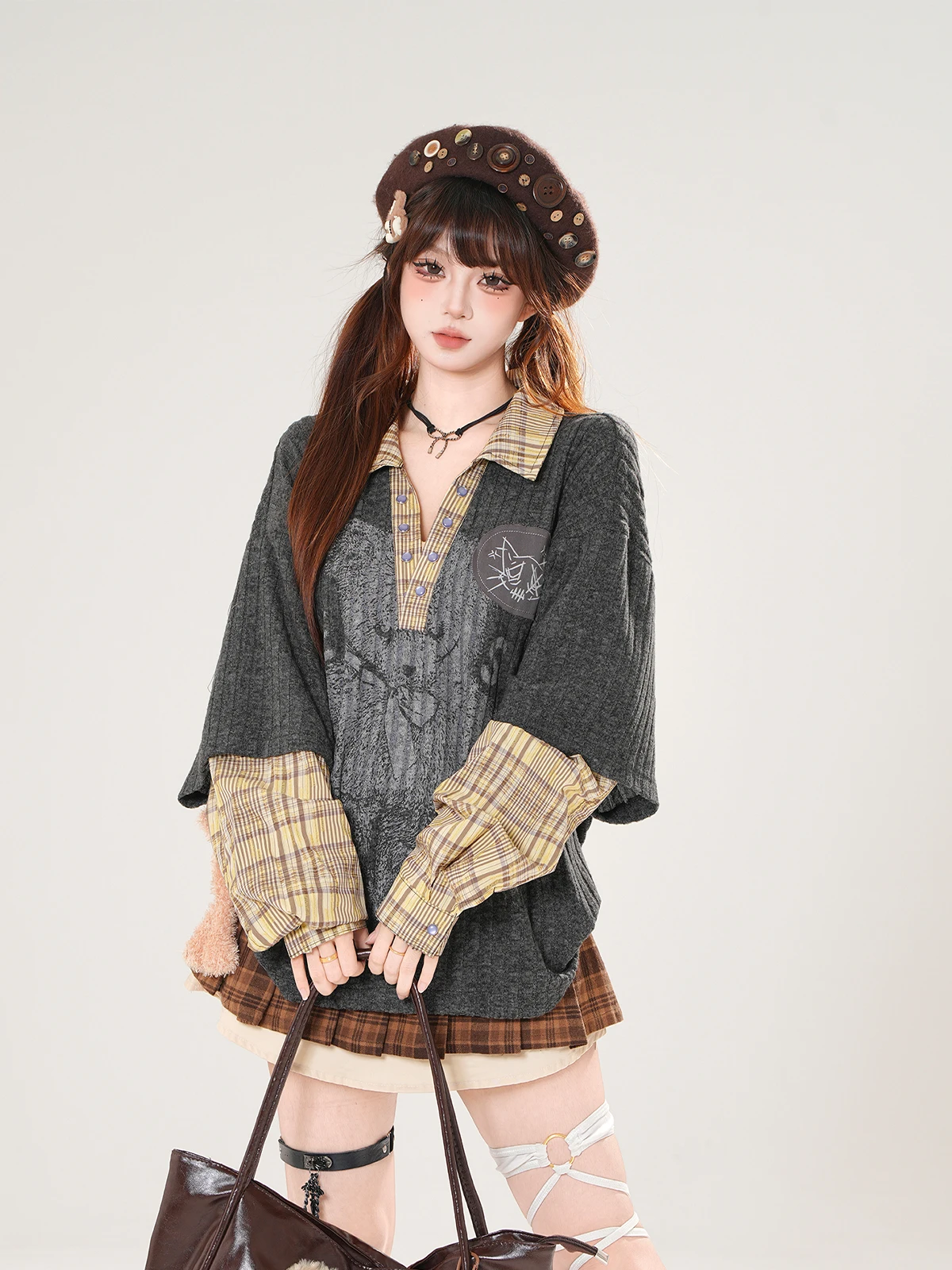 High Quality Hot Selling Wholesale College Personalized Splicing Knitted T-shirt Autumn Loose Design Top Aesthetic Harajuku Y2k
High Quality Hot Selling Wholesale College Personalized Splicing Knitted T-shirt Autumn Loose Design Top Aesthetic Harajuku Y2k