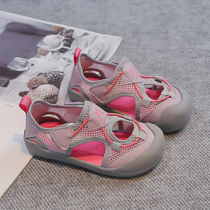 Slip On Kids Sports Sneakers Convenient Wear Breathable Mesh Upper Soft Non Slip Sole Footwear for Children Daily Use
Slip On Kids Sports Sneakers Convenient Wear Breathable Mesh Upper Soft Non Slip Sole Footwear for Children Daily Use