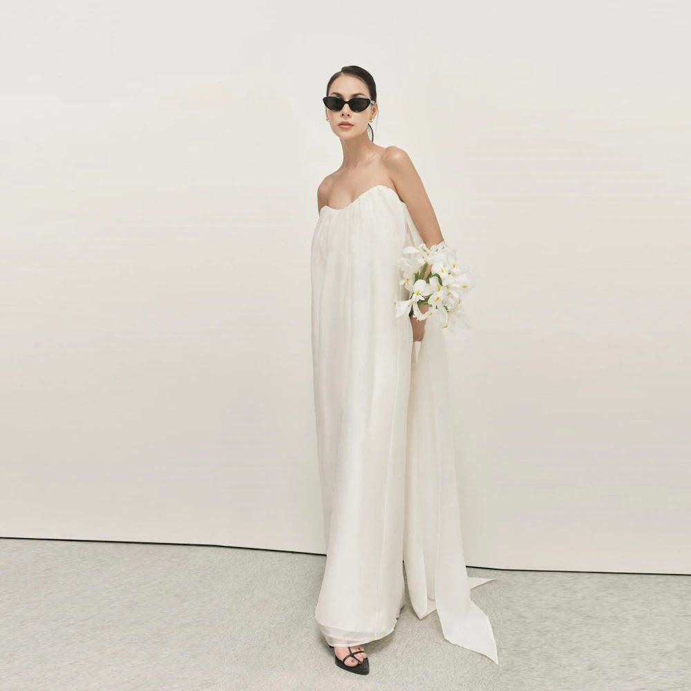 Muloong Beige Sweetheart Neck Organza Maxi Dress Haute Coutune Formal Gown Floor Length Flowy Style Train Evening Gown
Muloong Beige Sweetheart Neck Organza Maxi Dress Haute Coutune Formal Gown Floor Length Flowy Style Train Evening Gown