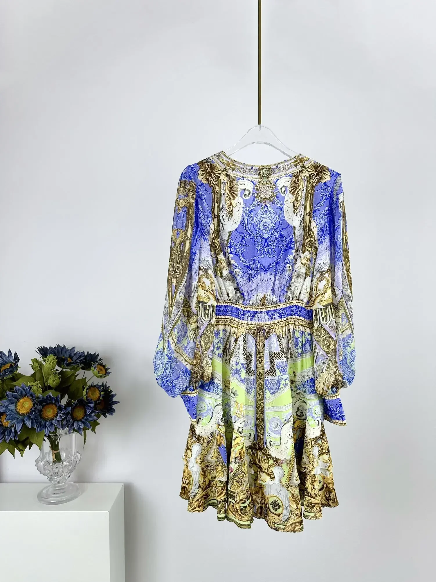 Women's Retro Print Dress Beaded V-Neck Long Sleeve Elegant 100% Silk Mini Robe
Women's Retro Print Dress Beaded V-Neck Long Sleeve Elegant 100% Silk Mini Robe