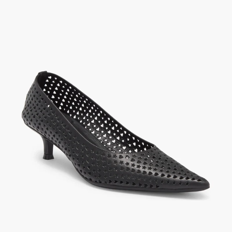 Europe 2024 Summer New Temperament Personality Mesh Breathable Hollow Shaped Heel Pumps Tide
Europe 2024 Summer New Temperament Personality Mesh Breathable Hollow Shaped Heel Pumps Tide