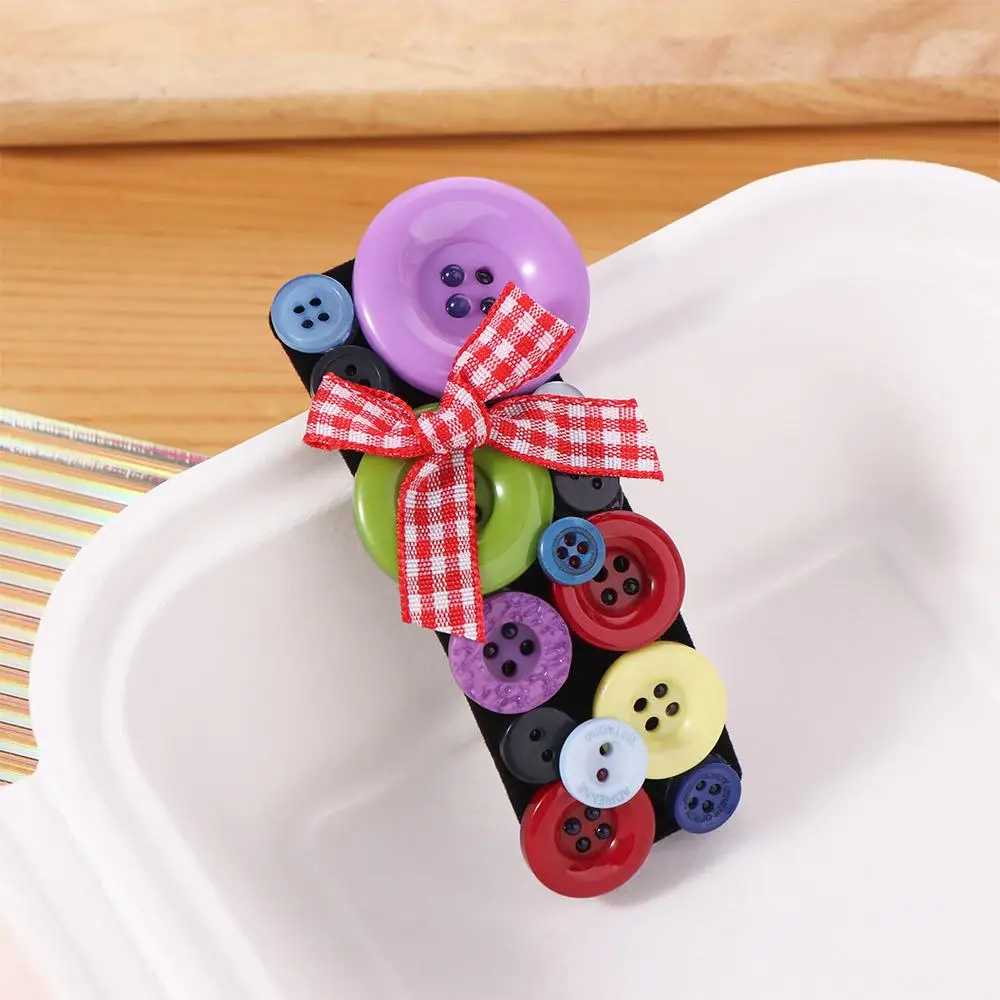 Милая повязка на голову с цветными пуговицами дофамина Y2k, повязка для мытья лица, детская повязка для волос, головные уборы, заколка для волос с бантом в корейском стиле для девочек
Милая повязка на голову с цветными пуговицами дофамина Y2k, повязка для мытья лица, детская повязка для волос, головные уборы, заколка для волос с бантом в корейском стиле для девочек