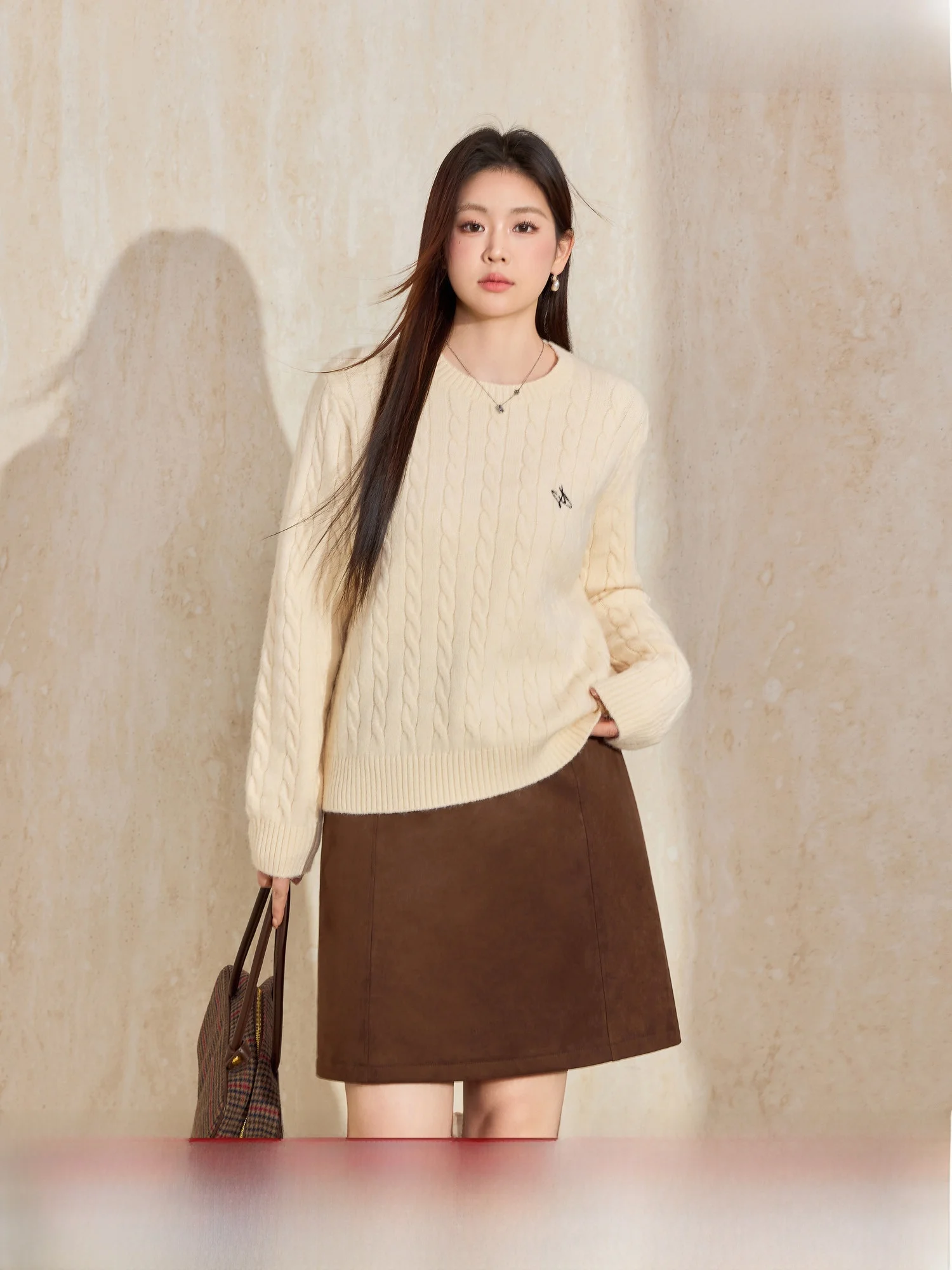 Soft Cozy Women's Knitted Sweater Casual Sle Inner Wear Twist Design Winter New Arrival Warm Base Layer Top Blue Language
Soft Cozy Women's Knitted Sweater Casual Sle Inner Wear Twist Design Winter New Arrival Warm Base Layer Top Blue Language