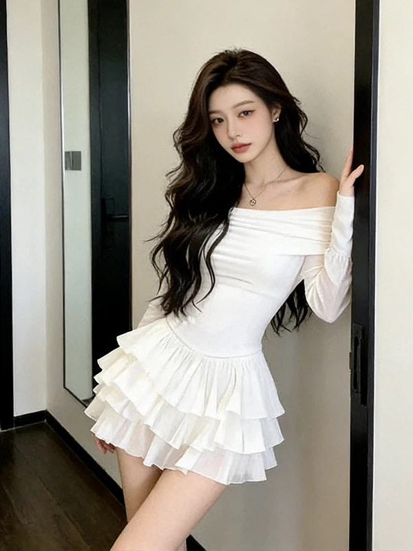 Elegant White One-Shoulder Mesh Dress Women's Fashion Spring New High-Waisted Slimming Short Skirt Neutral Style Long Sleeve
Elegant White One-Shoulder Mesh Dress Women's Fashion Spring New High-Waisted Slimming Short Skirt Neutral Style Long Sleeve