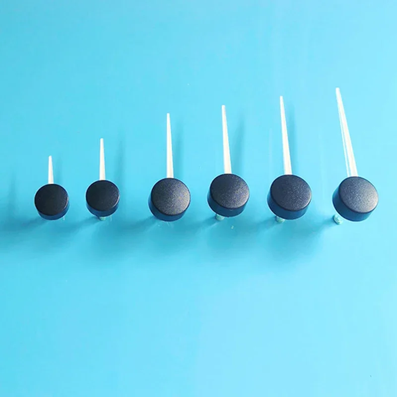 1 шт. автомобильный прибор, белая игольная указка, тахометр, масляный датчик приборной панели, датчик температуры топлива 
1 шт. автомобильный прибор, белая игольная указка, тахометр, масляный датчик приборной панели, датчик температуры топлива