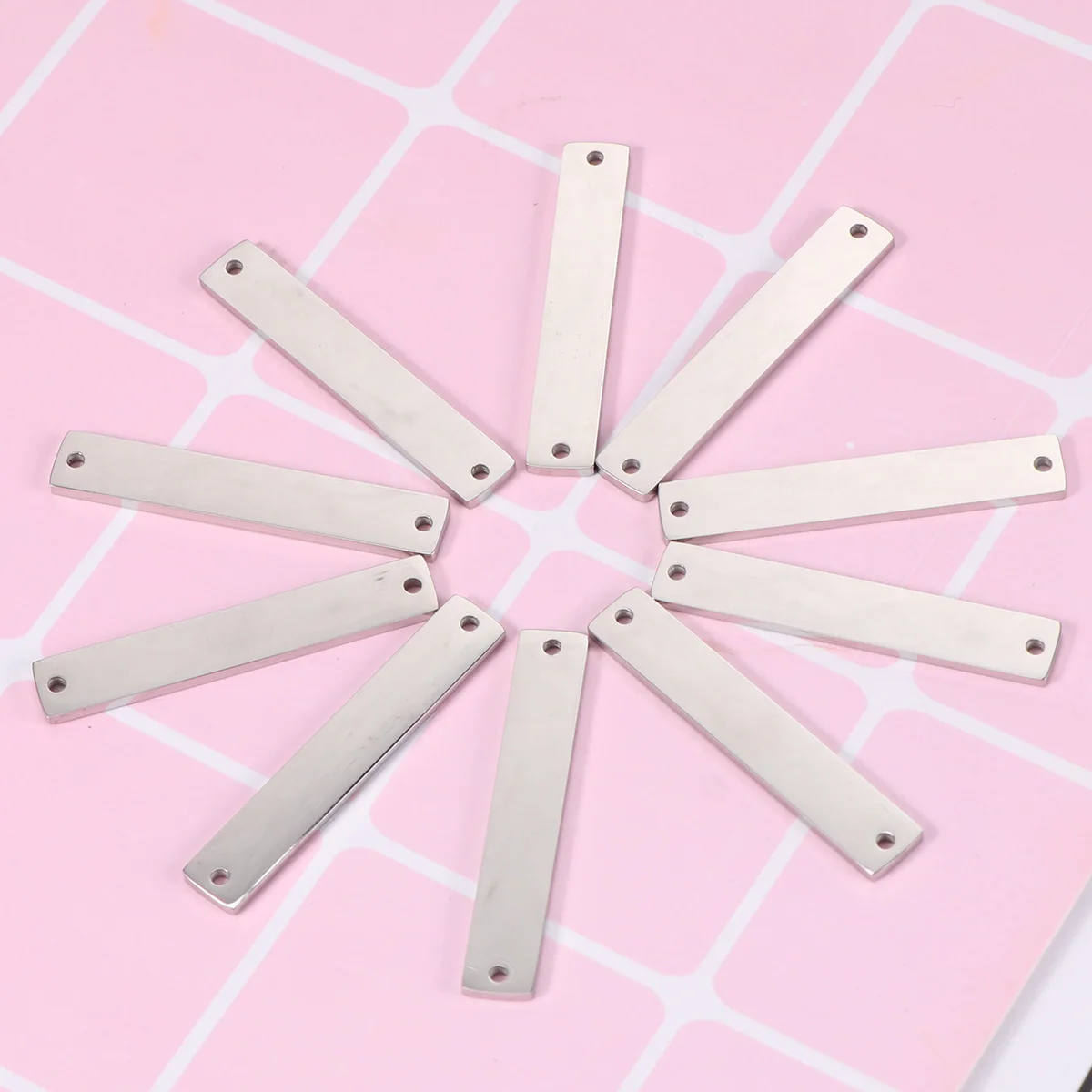 10 Pcs Double Hole Connector Metal Jewelry Accessories DIY Hanging Ornaments Pendants Plating Decoration
10 Pcs Double Hole Connector Metal Jewelry Accessories DIY Hanging Ornaments Pendants Plating Decoration
