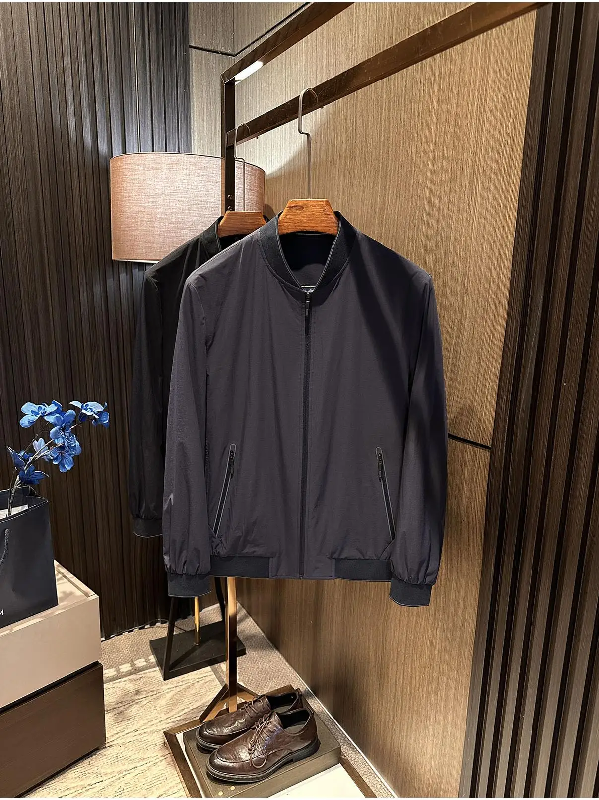 Busin Casual Lightweight Comfortable Men's High Quali Baseball Collar Jaet Outerwear Faion Urban Sle Polyester Nyl...
Busin Casual Lightweight Comfortable Men's High Quali Baseball Collar Jaet Outerwear Faion Urban Sle Polyester Nyl...