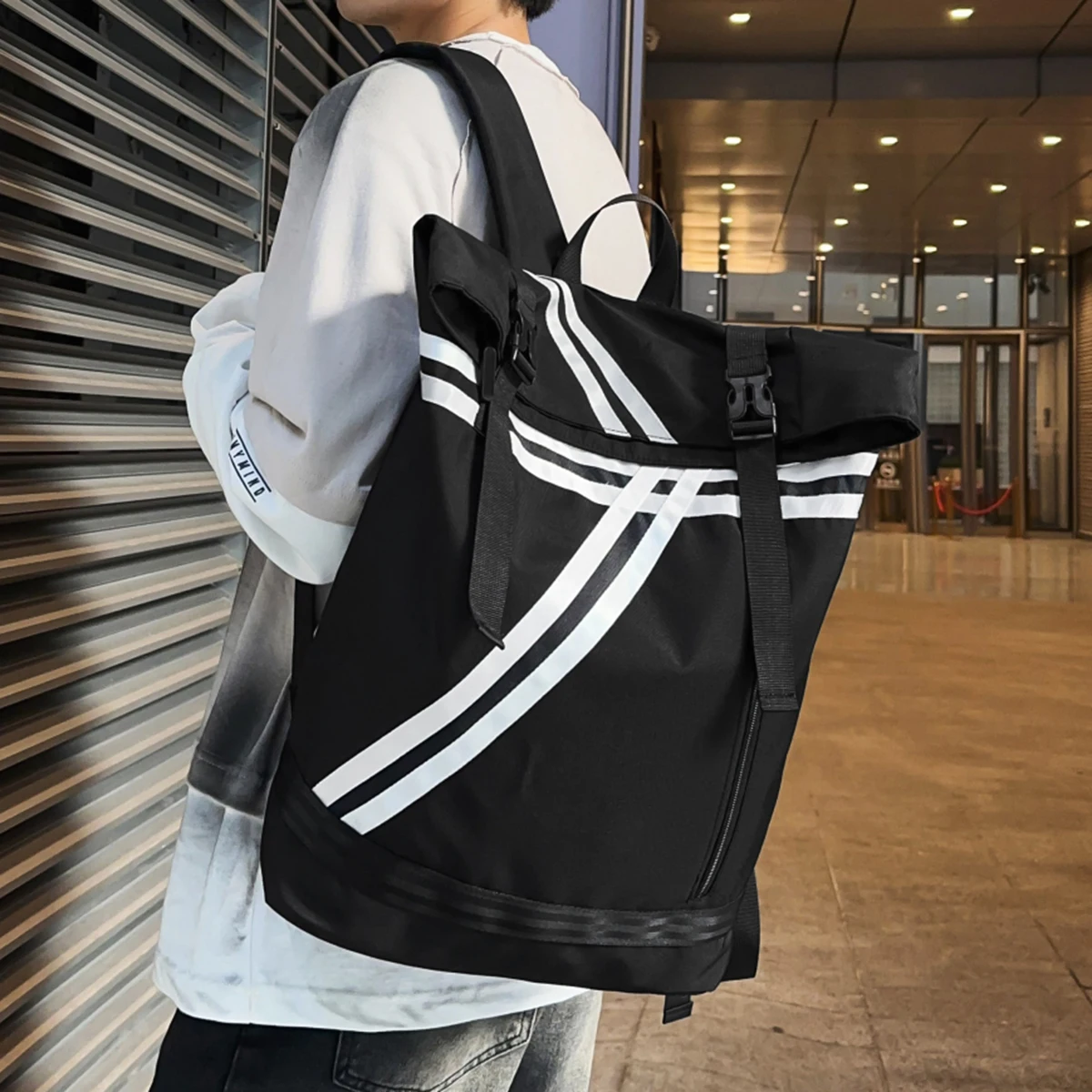 German Travel Bag Men's Casual Backpack New Large-Capacity Laptop Mountaineering Backpack Student Backpack High School Students Junior High School Students
German Travel Bag Men's Casual Backpack New Large-Capacity Laptop Mountaineering Backpack Student Backpack High School Students Junior High School Students