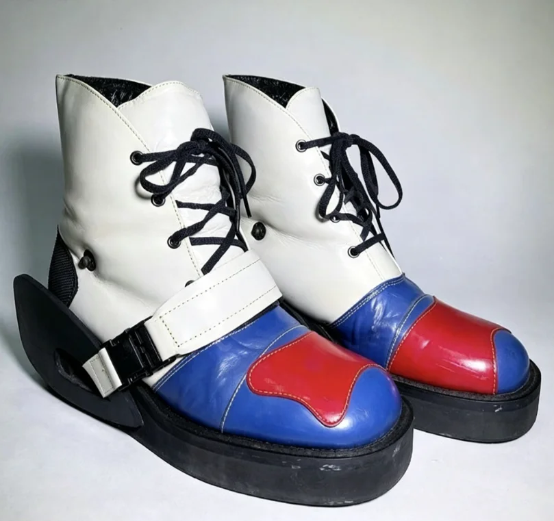Punk Style 2026 Men's Ankle Boots Platform with Multiple Buckle Straps Comfortable Thick Sole for Streetwear and Daily Use
Punk Style 2026 Men's Ankle Boots Platform with Multiple Buckle Straps Comfortable Thick Sole for Streetwear and Daily Use