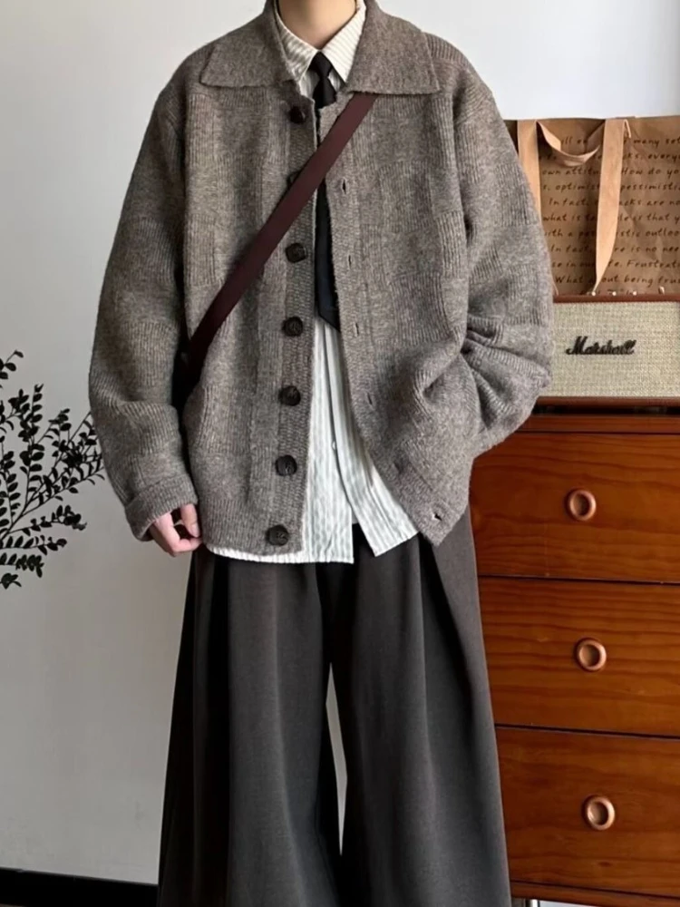 Unisex Vintage Heather Knit Cardigan Men Women Loose Fit Soft Cozy Sweater Jacket Spring Autumn Winter Long Sleeve Outerwear
Unisex Vintage Heather Knit Cardigan Men Women Loose Fit Soft Cozy Sweater Jacket Spring Autumn Winter Long Sleeve Outerwear