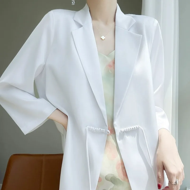 Новый летний женский костюм Jaet V-Ne f Sve, шелковая поверхность, застежка на талии, пуговицы спереди, стандартная длина, свободный крой
Новый летний женский костюм Jaet V-Ne f Sve, шелковая поверхность, застежка на талии, пуговицы спереди, стандартная длина, свободный крой