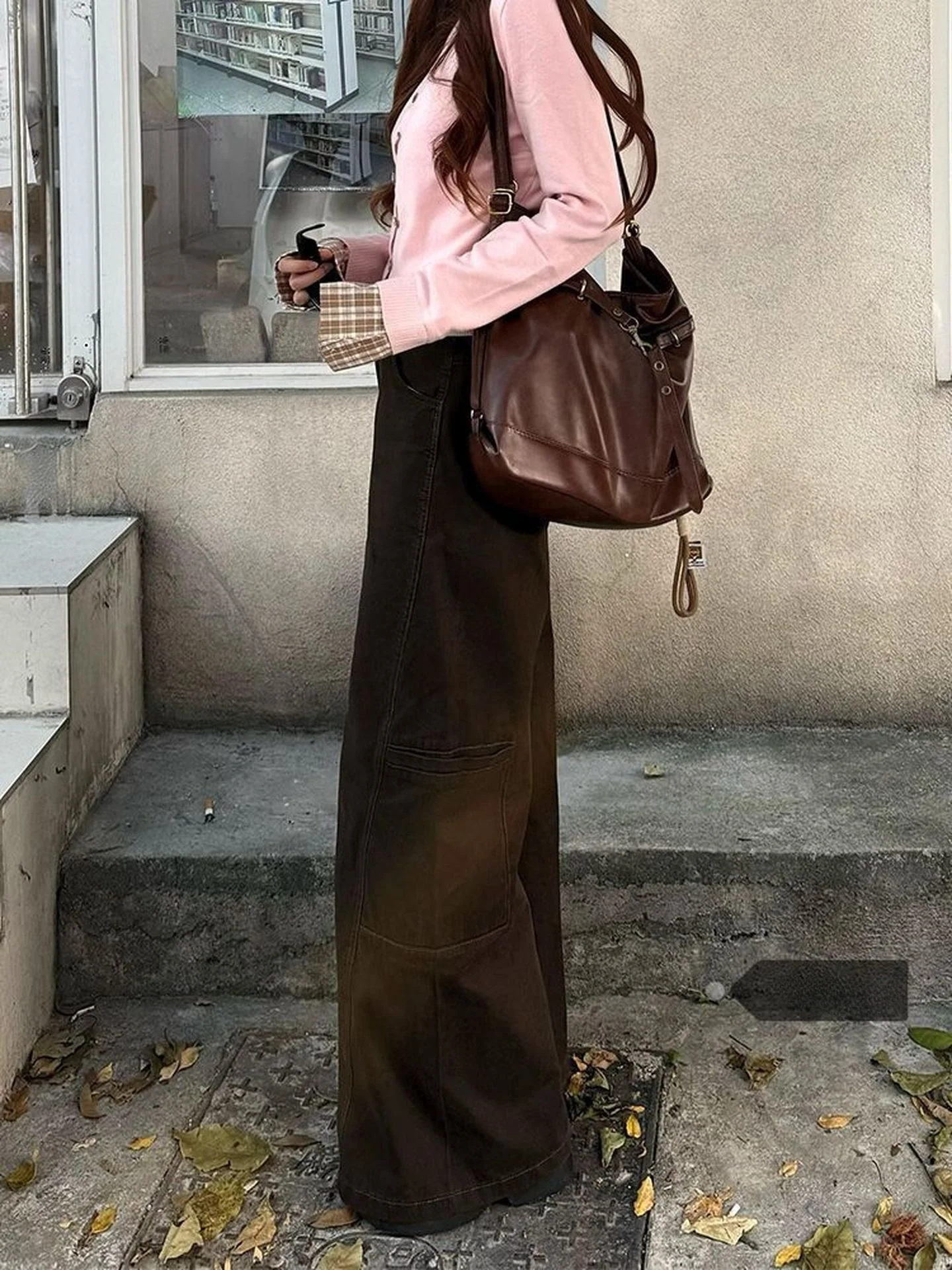High Waist Slim Fit Denim Jeans Women's Wide Leg Cargo Pants Summer New Style High Waist Washed out Straight Leg Trousers
High Waist Slim Fit Denim Jeans Women's Wide Leg Cargo Pants Summer New Style High Waist Washed out Straight Leg Trousers
