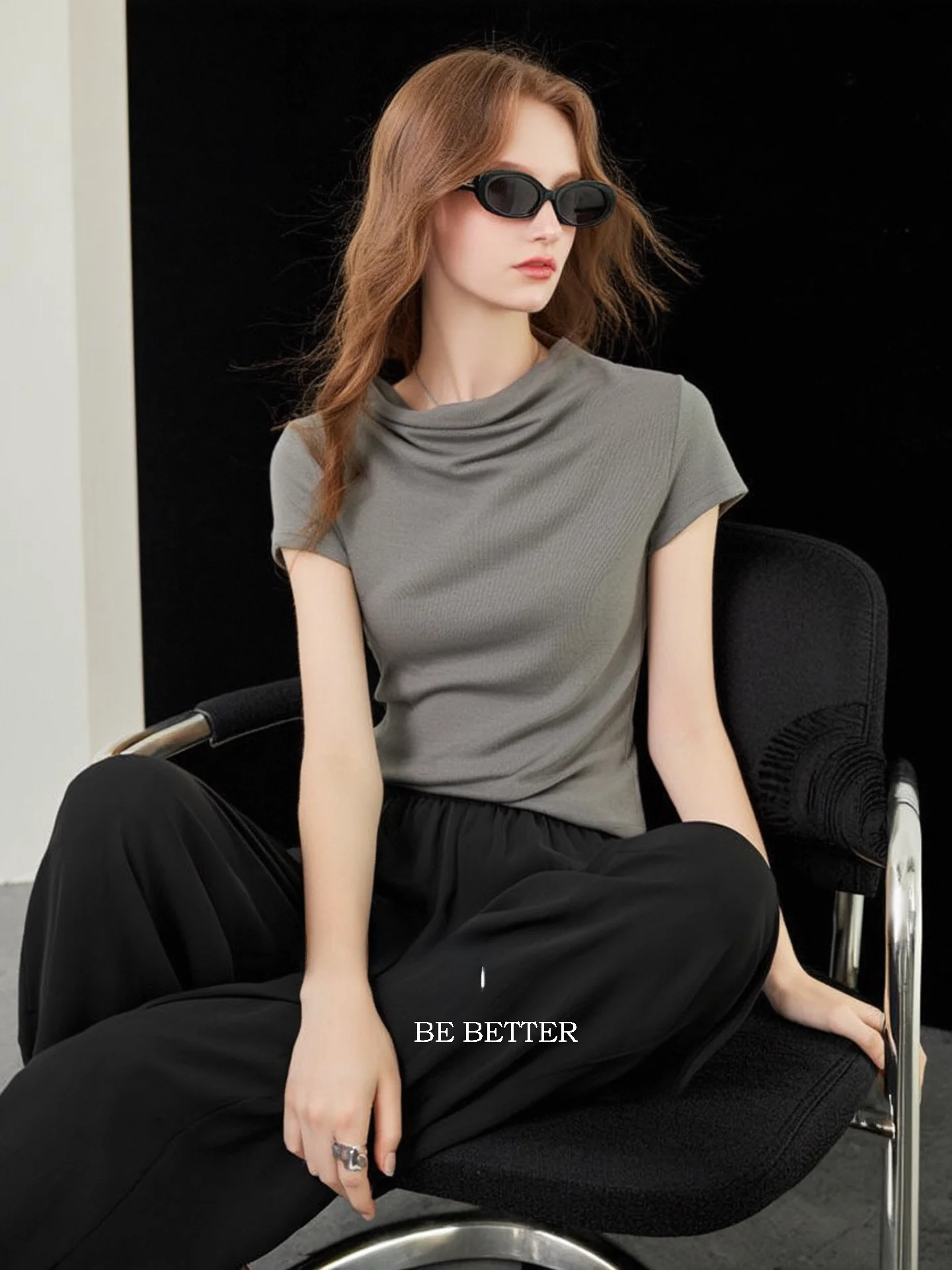 Huaappuw Grey Short Sleeve T-Shirt Women's Slim Fit Summer New Style Commute Style Standard Version Pure Color Moisture Wicking
Huaappuw Grey Short Sleeve T-Shirt Women's Slim Fit Summer New Style Commute Style Standard Version Pure Color Moisture Wicking