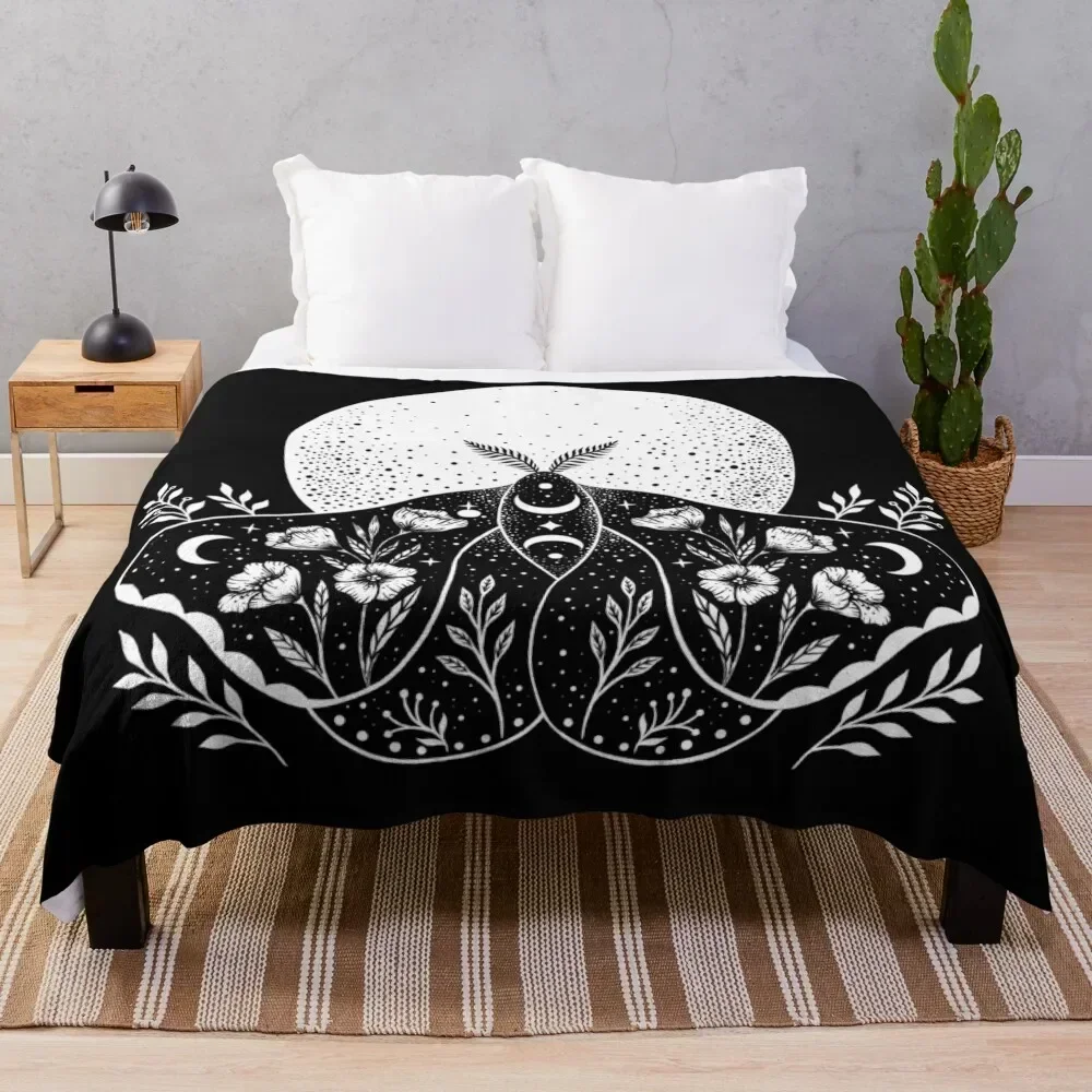 Luna and Moth - Black Throw Blanket wednesday Soft anime Decorative Beds Blankets
Luna and Moth - Black Throw Blanket wednesday Soft anime Decorative Beds Blankets