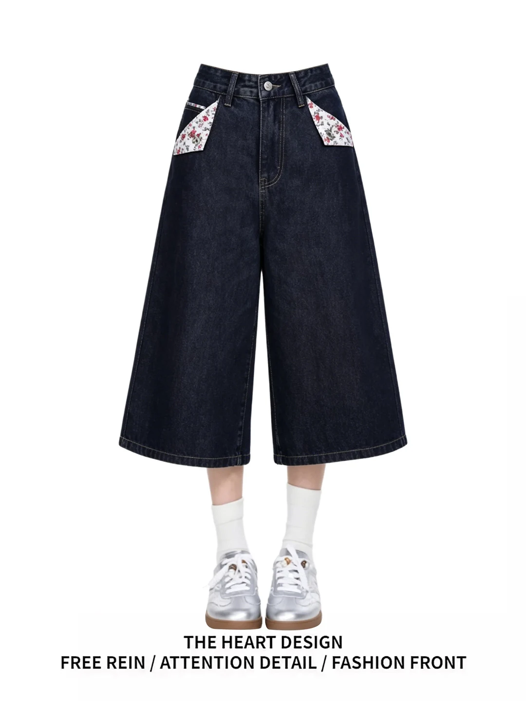 Retro American Floral Patchwork Design Faded Denim Wide Leg Casual Shorts for Women High Waist Four Seasons Wear Resistant
Retro American Floral Patchwork Design Faded Denim Wide Leg Casual Shorts for Women High Waist Four Seasons Wear Resistant