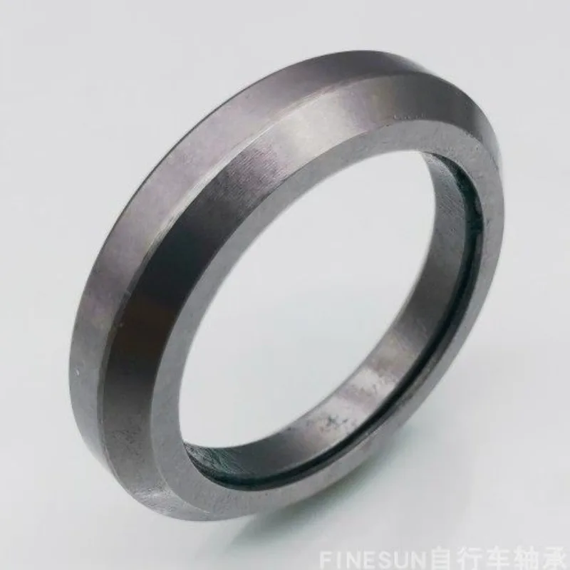 Комплект подшипников чаши 1-1/8 дюйма TK410 (41x7 мм 45 ° x45 ° )
Комплект подшипников чаши 1-1/8 дюйма TK410 (41x7 мм 45 ° x45 ° )