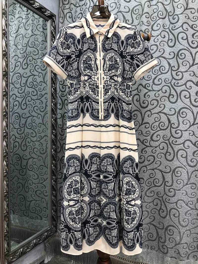 Newest Fashion Summer Dress 2024 High Quality Women Turn-down Collar Vintage Print Short Sleeve Mid-Calf Cotton Dress Luxury
Newest Fashion Summer Dress 2024 High Quality Women Turn-down Collar Vintage Print Short Sleeve Mid-Calf Cotton Dress Luxury