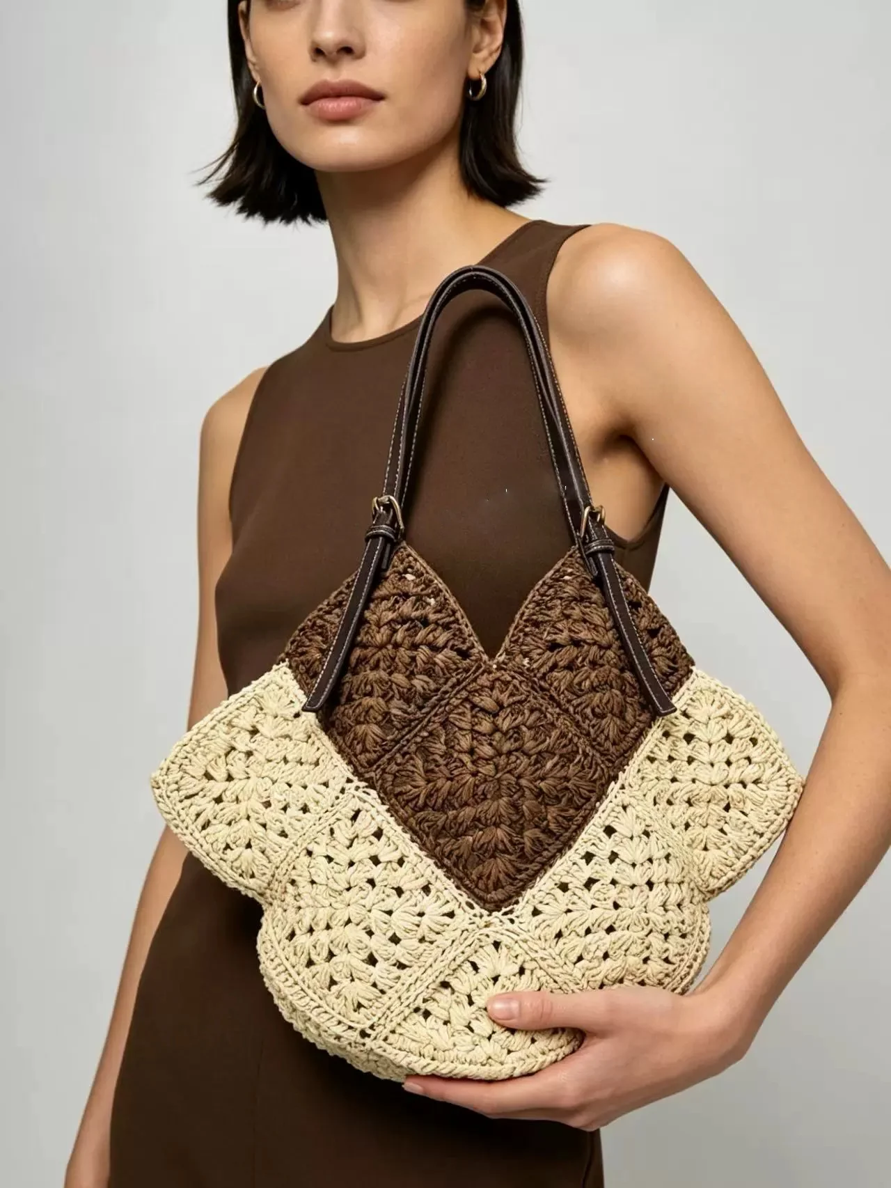 NEW Women's Woven Straw Shoulder Bag Medium Size Handbag with Handle for Beach Vacation Tote Large Capacity Beach Bags
NEW Women's Woven Straw Shoulder Bag Medium Size Handbag with Handle for Beach Vacation Tote Large Capacity Beach Bags