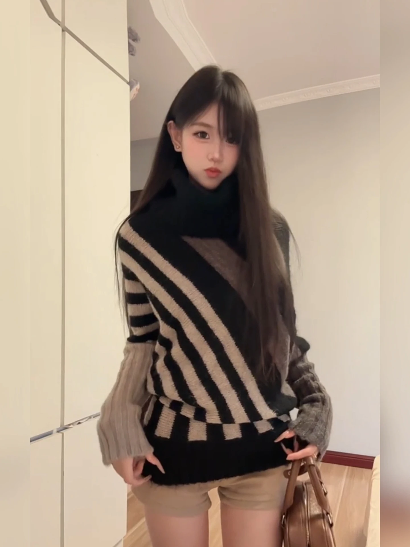 XZY plus Size Striped Knitted Sweater Women Loose Slimming Autumn Faion Commute Sle High Waist ort Sve Long Sve
XZY plus Size Striped Knitted Sweater Women Loose Slimming Autumn Faion Commute Sle High Waist ort Sve Long Sve