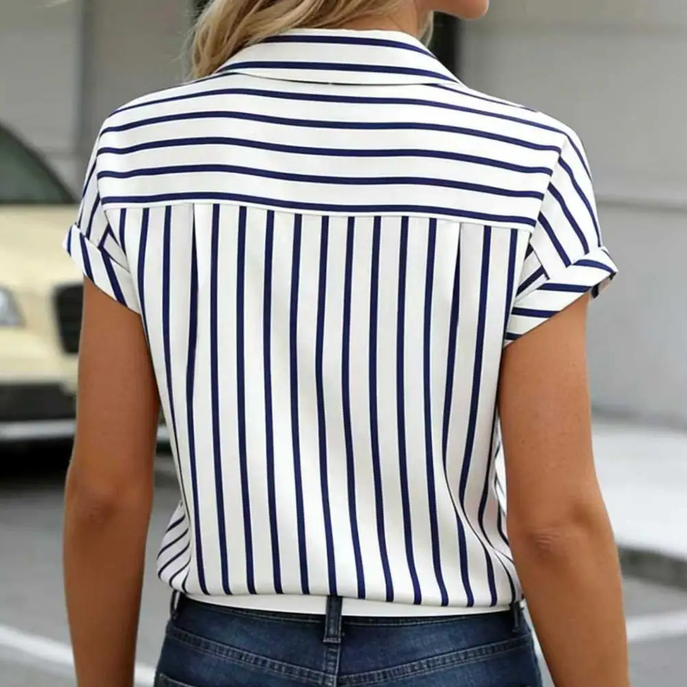 2026 New Women's Summer Blouses Printed Lapel Button Short Sleeve Fashion Street Women's Shirts Hawaii Daily Casual Shirt
2026 New Women's Summer Blouses Printed Lapel Button Short Sleeve Fashion Street Women's Shirts Hawaii Daily Casual Shirt