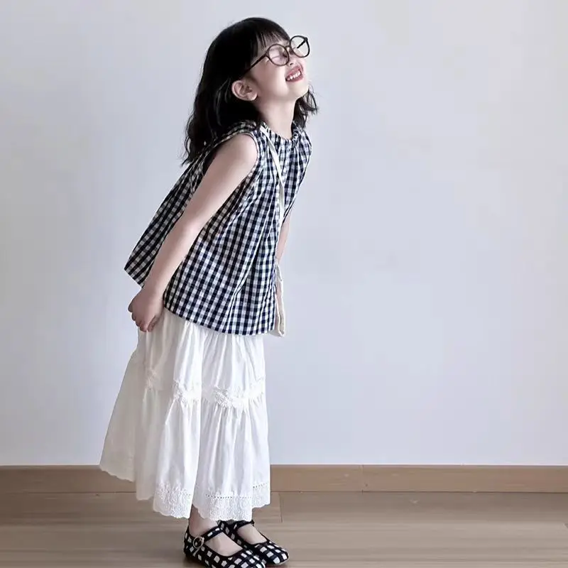 Summer Girls Plaid Cotton Sleeveless Shirt And Skirt Two-Piece Set Children's Fashion Outfit
Summer Girls Plaid Cotton Sleeveless Shirt And Skirt Two-Piece Set Children's Fashion Outfit