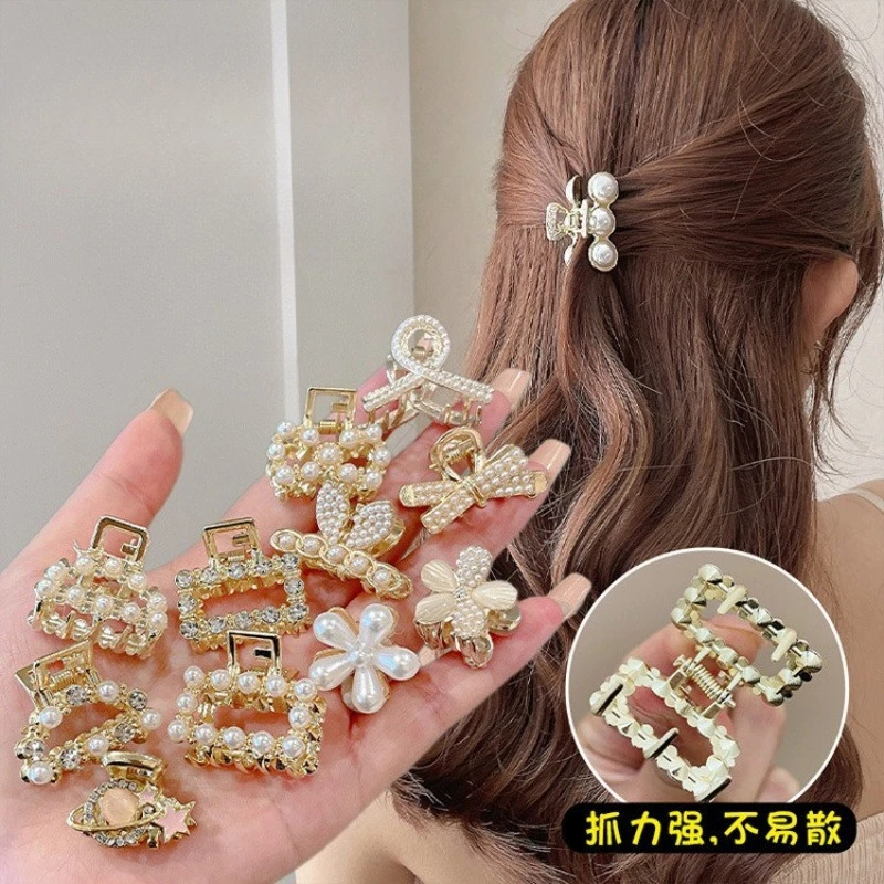 Fashion Pearl Half-Up Hair Clip Elegant Luxury Hair Accessory Korean-Style Sweet and Versatile Hair Clip
Fashion Pearl Half-Up Hair Clip Elegant Luxury Hair Accessory Korean-Style Sweet and Versatile Hair Clip