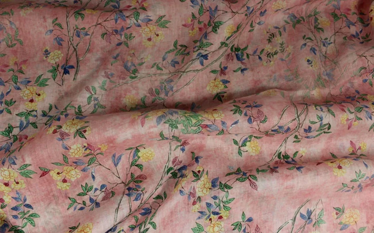 1yard Fashion unique cheongsam dress robe shirt fabrics for clothing Pure ramie fabric Floral series printing sewing
1yard Fashion unique cheongsam dress robe shirt fabrics for clothing Pure ramie fabric Floral series printing sewing