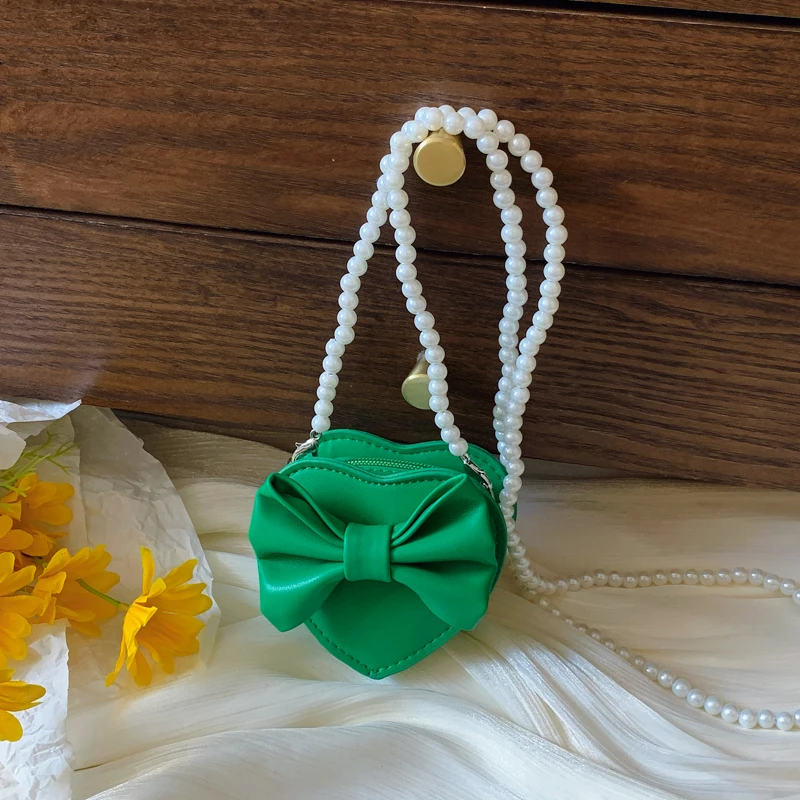 Heart Bag Fashion Bow Clutch Party Wallet Lady Trend Super Mini Crossbody Lipstick Bag Mobile Phone Purse Pearl Chain Handbag
Heart Bag Fashion Bow Clutch Party Wallet Lady Trend Super Mini Crossbody Lipstick Bag Mobile Phone Purse Pearl Chain Handbag