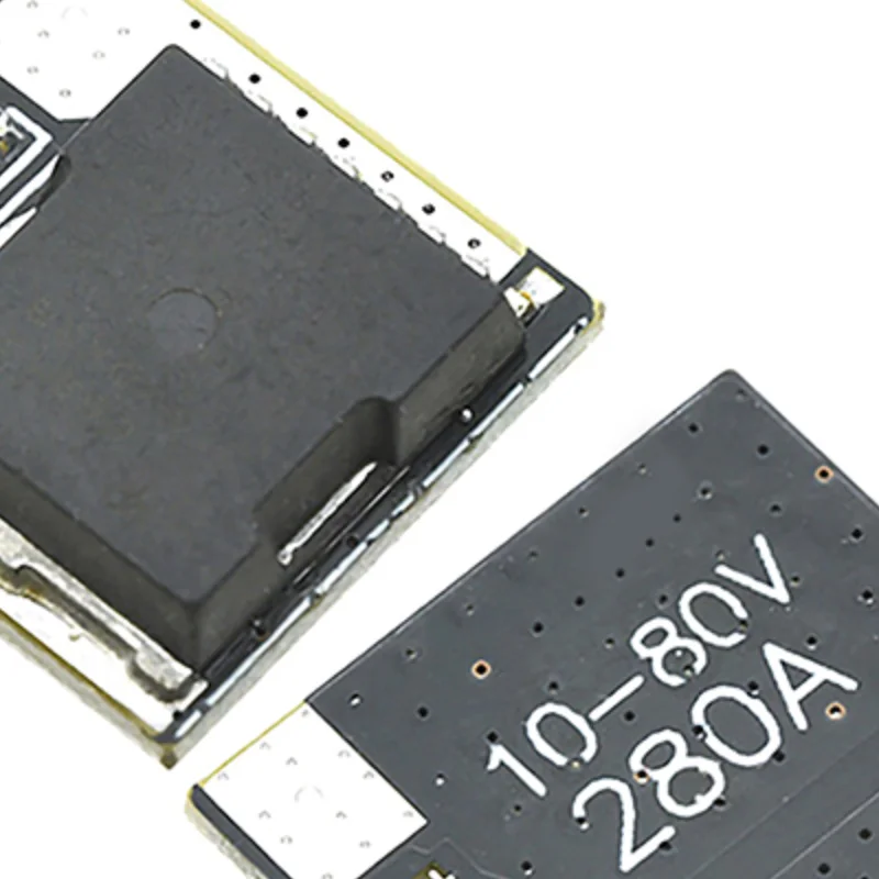 Mini 160A High Power MOS Trigger Switch Drive Module Field Effect Tube PWM Regulation Electronic Switch Control Board
Mini 160A High Power MOS Trigger Switch Drive Module Field Effect Tube PWM Regulation Electronic Switch Control Board