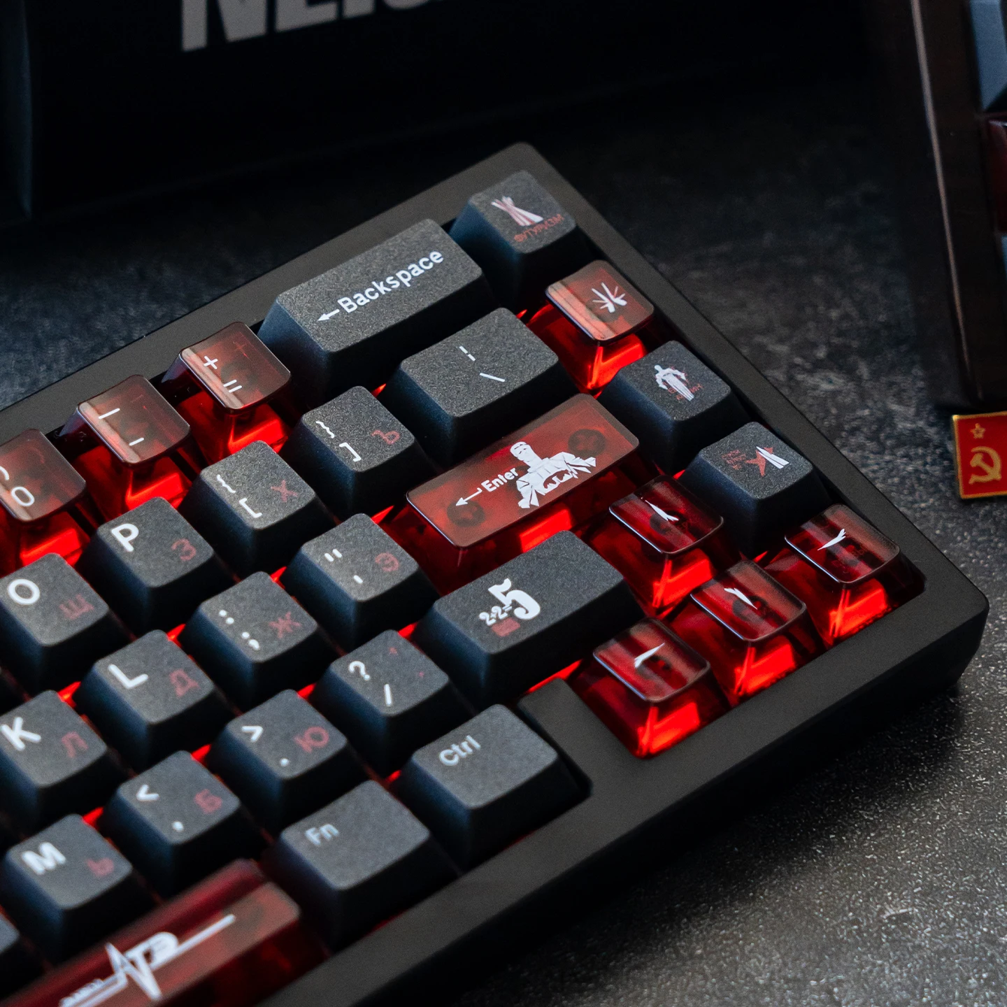 Original Soviet Keycaps Five sided Dye-Sublimate PBT PC Keycaps Black Red Custom Large Sets For MX Mechanical Keyboard
Original Soviet Keycaps Five sided Dye-Sublimate PBT PC Keycaps Black Red Custom Large Sets For MX Mechanical Keyboard