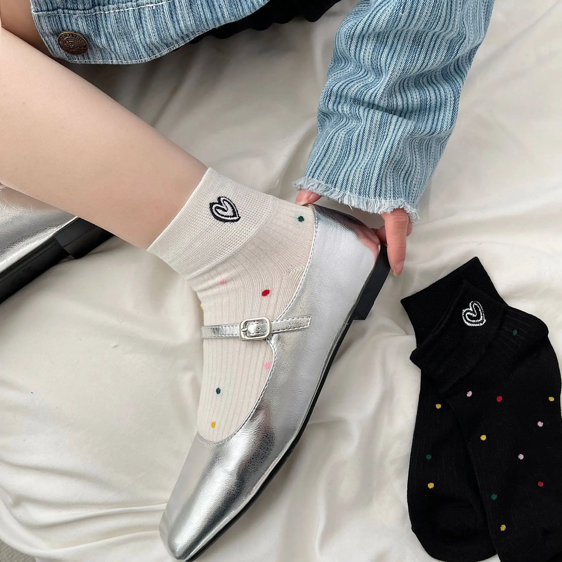 Short Socks for Women Color Polka Dot Socks Low Tube Heart Embroidery Summer Thin Socks Soft Breathable Skin-friendly
Short Socks for Women Color Polka Dot Socks Low Tube Heart Embroidery Summer Thin Socks Soft Breathable Skin-friendly
