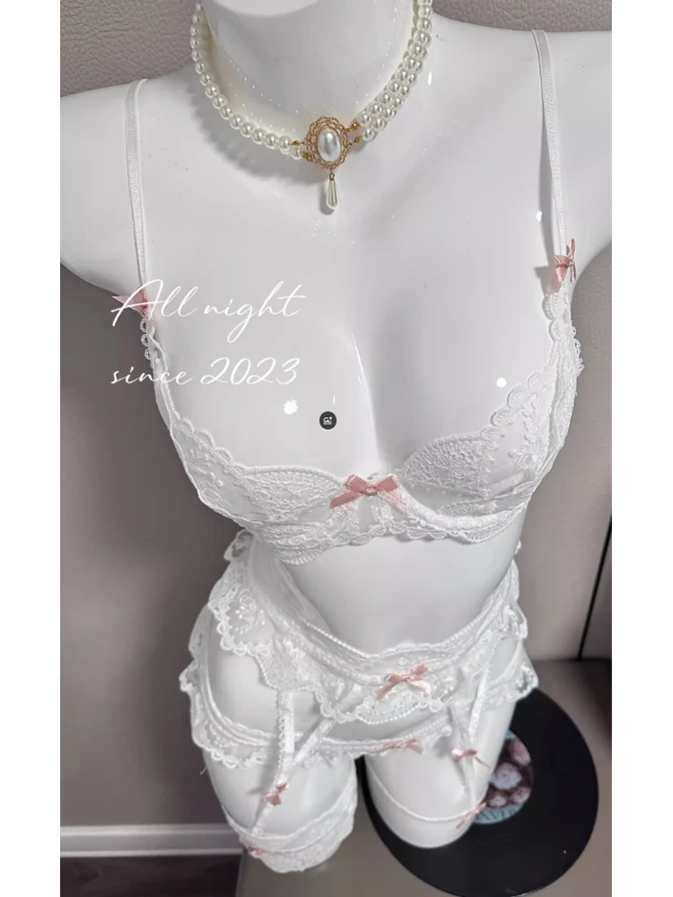 Women's White 2-piece Bra Set Bra Underwire & Garter Panty Underwear Sets Ladies Exotic Sexy Lace Lingerie Set Coquette Clothes
Women's White 2-piece Bra Set Bra Underwire & Garter Panty Underwear Sets Ladies Exotic Sexy Lace Lingerie Set Coquette Clothes