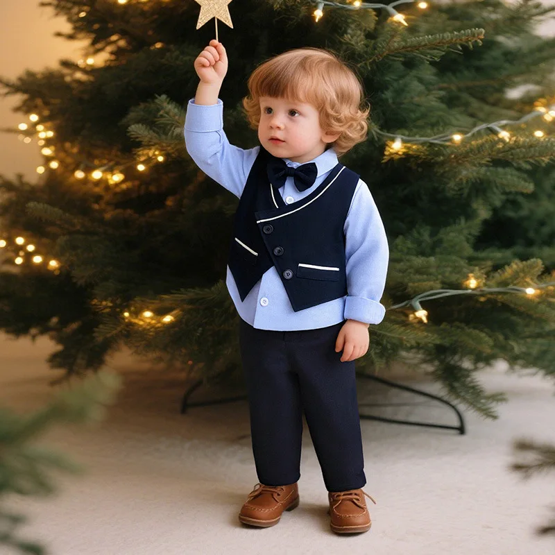Костюм для мальчиков 2026: Новая коллекция весна-осень, детская одежда, комплект из трех предметов — рубашка, однотонный жилет и брюки для маленьких джентльменов
Костюм для мальчиков 2026: Новая коллекция весна-осень, детская одежда, комплект из трех предметов — рубашка, однотонный жилет и брюки для маленьких джентльменов