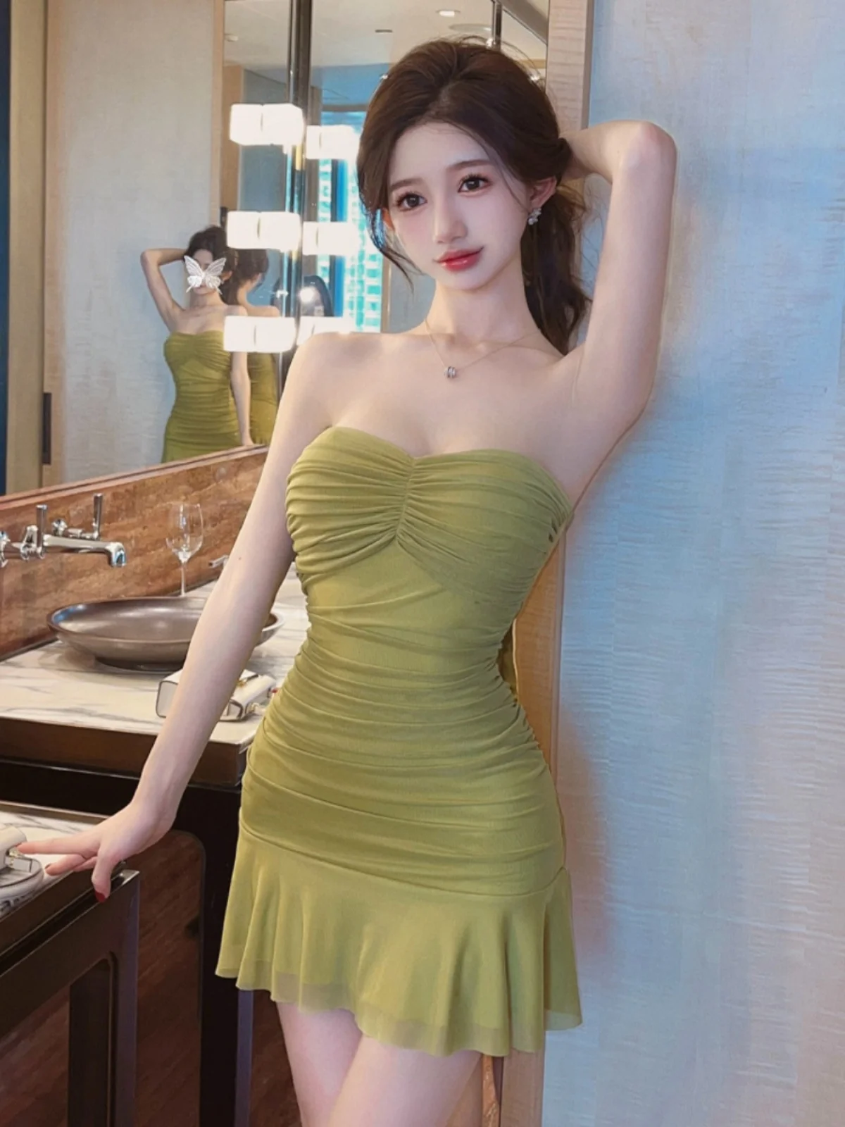 Сексуальная юбка с кружевной отделкой для девочек, облегающая юбка с запахом на талии, женское модное утягивающее тюлевое платье со складками для свидания и ночи
Сексуальная юбка с кружевной отделкой для девочек, облегающая юбка с запахом на талии, женское модное утягивающее тюлевое платье со складками для свидания и ночи