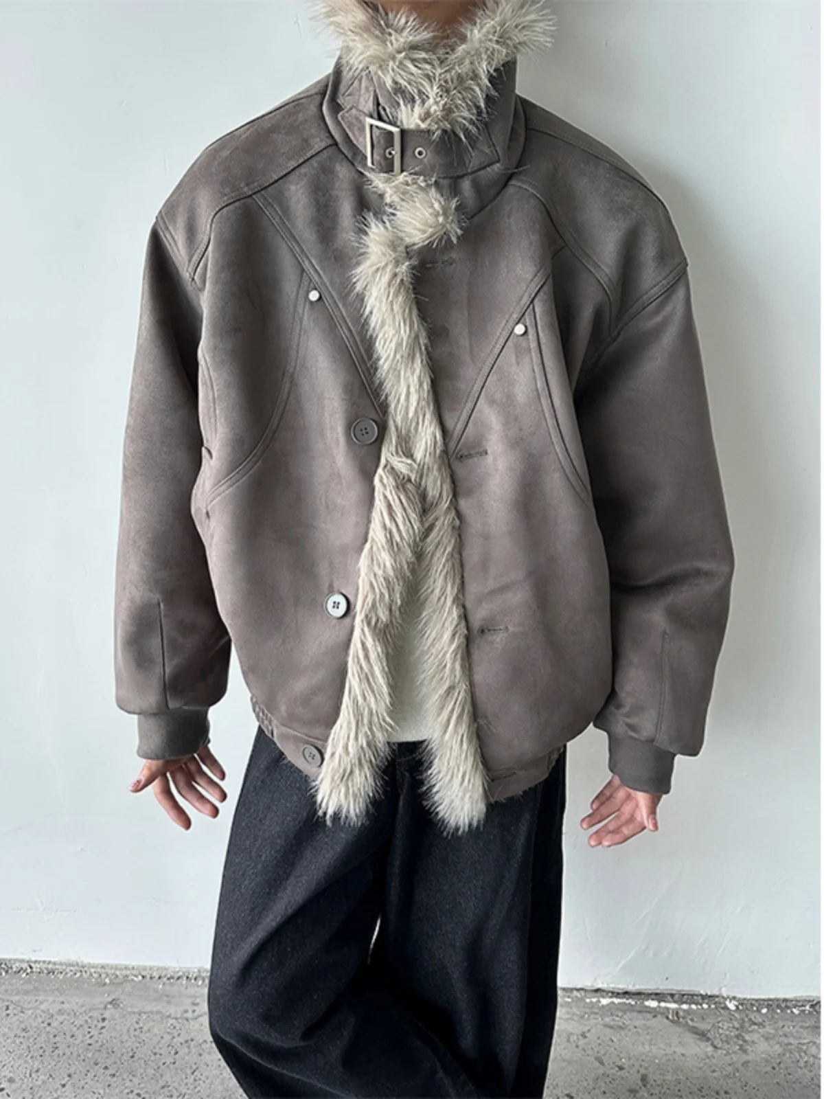 Американское замшевое пальто из хлопка с флисовой подкладкой, воротником-стойкой, приталенного кроя, зимнее, женское, модное, верхняя одежда
Американское замшевое пальто из хлопка с флисовой подкладкой, воротником-стойкой, приталенного кроя, зимнее, женское, модное, верхняя одежда