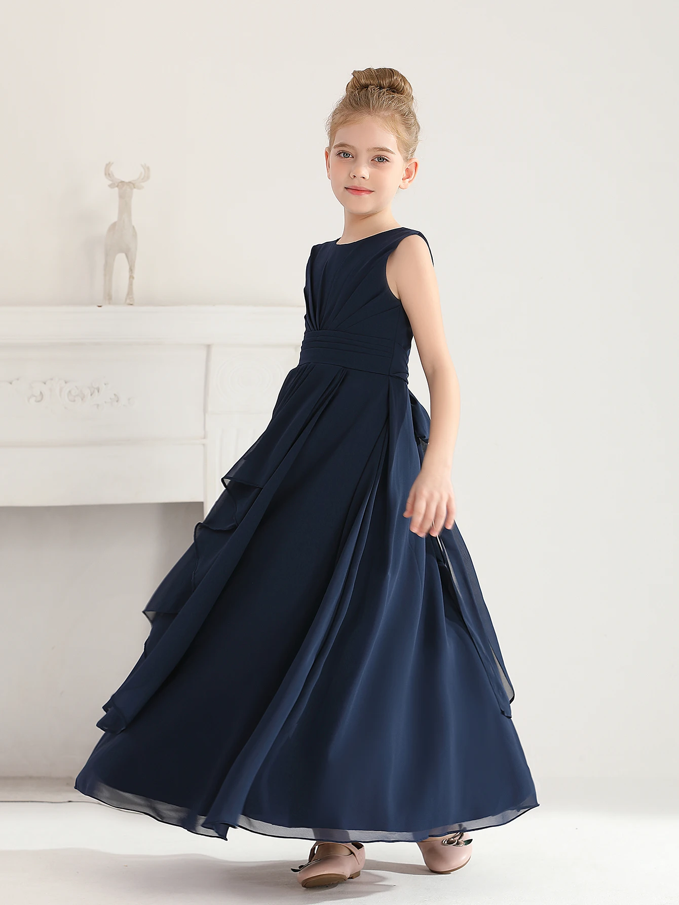 Royal Blue Chiffon Dress A Long And Elegant Dress Designed Specifically For Teenagers' Party Birthdays
Royal Blue Chiffon Dress A Long And Elegant Dress Designed Specifically For Teenagers' Party Birthdays