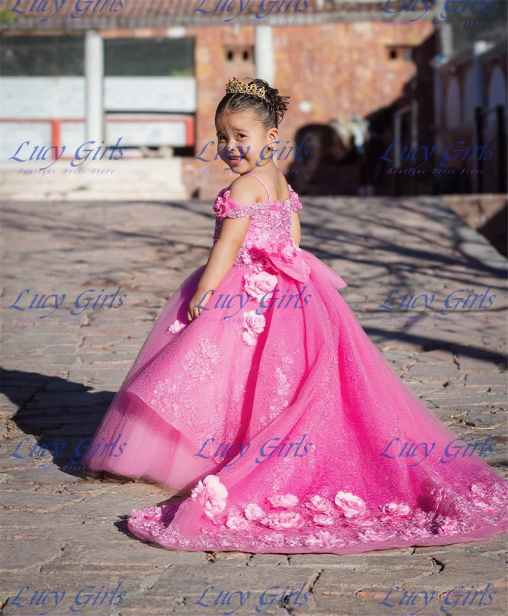 2025 New Quality Little Princess Flower Girl Dress Tulle Fluffy With 3D Flowers Applique For Wedding Party Kids Birthday Gowns
2025 New Quality Little Princess Flower Girl Dress Tulle Fluffy With 3D Flowers Applique For Wedding Party Kids Birthday Gowns