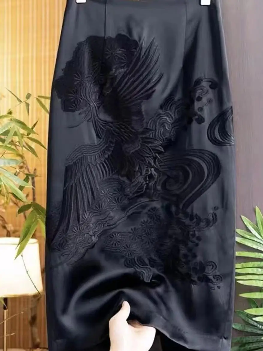 Китайская юбка трапециевидной формы с вышивкой и высокой талией, барриатрическая женская модная юбка-миди на весну и лето, облегающая юбка для скрытого живота
Китайская юбка трапециевидной формы с вышивкой и высокой талией, барриатрическая женская модная юбка-миди на весну и лето, облегающая юбка для скрытого живота