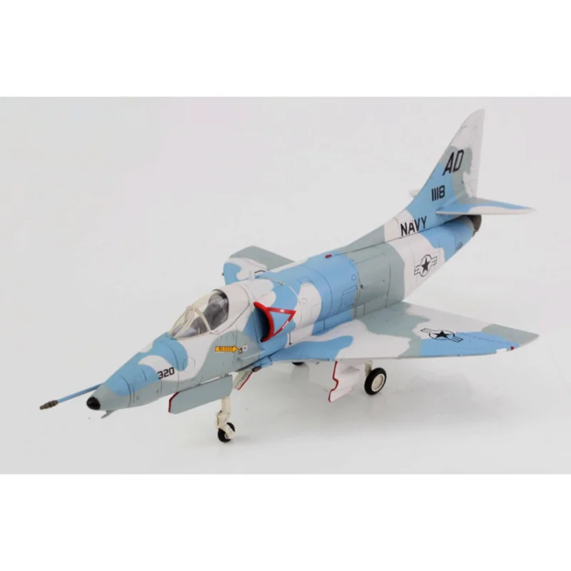 HM 1/72 HA1442 ВМС США 1975 A4E A-4E Программа агрессора Литая под давлением модель самолета из сплава Коллекционное декоративное украшение
HM 1/72 HA1442 ВМС США 1975 A4E A-4E Программа агрессора Литая под давлением модель самолета из сплава Коллекционное декоративное украшение