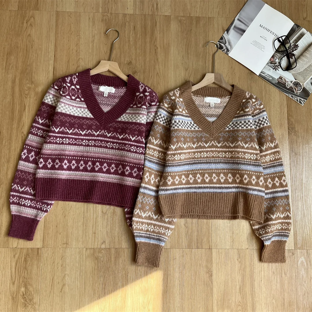 Retro Sle V-Ne Embroidered Loose Slimming ort Knitted Sweater Warm Cozy Autumn Winter Women's Faion Commute Sle
Retro Sle V-Ne Embroidered Loose Slimming ort Knitted Sweater Warm Cozy Autumn Winter Women's Faion Commute Sle