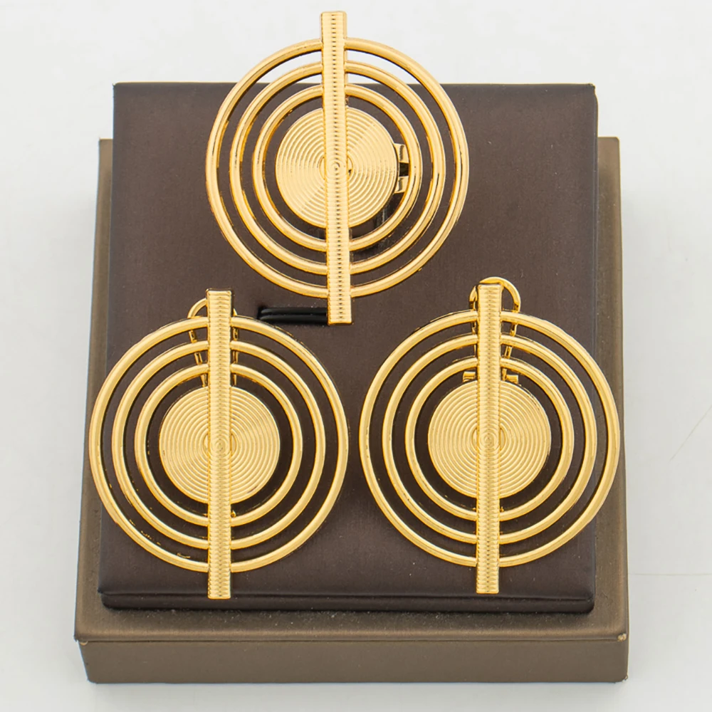 Gold Plated Earrings Ring Jewelry Set for Party Ladies African Hollow Out Earrings and Cocktail Ring Set Brazilian Jewelry Gifts
Gold Plated Earrings Ring Jewelry Set for Party Ladies African Hollow Out Earrings and Cocktail Ring Set Brazilian Jewelry Gifts