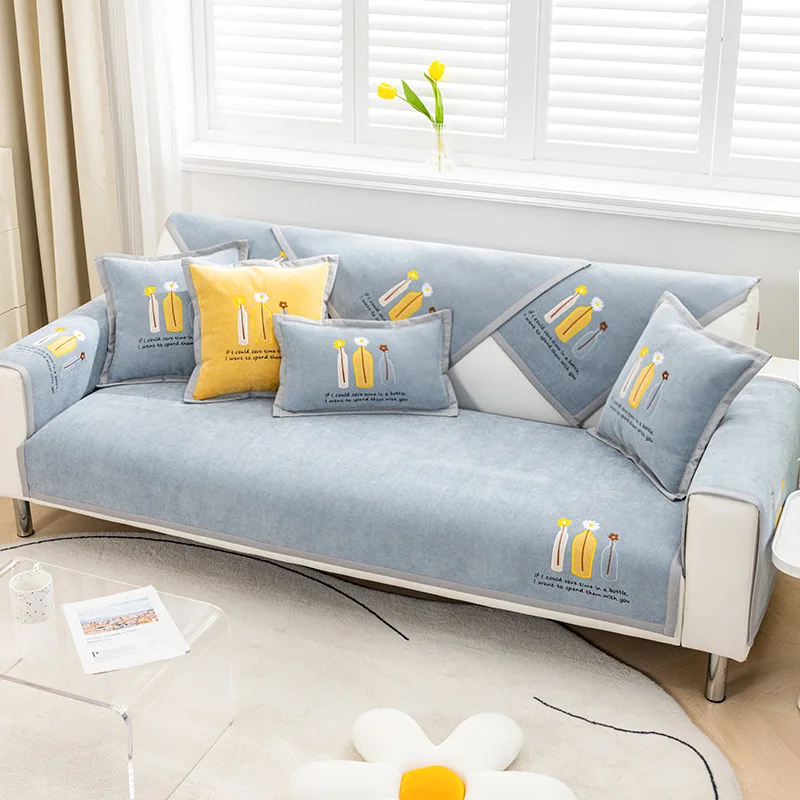 Nordic Vase Embroidery Sofa Cushion Four Seasons Universal Non-slip Leather Sofa Cover Chenille Cushion Back Towel Cover Cloth
Nordic Vase Embroidery Sofa Cushion Four Seasons Universal Non-slip Leather Sofa Cover Chenille Cushion Back Towel Cover Cloth