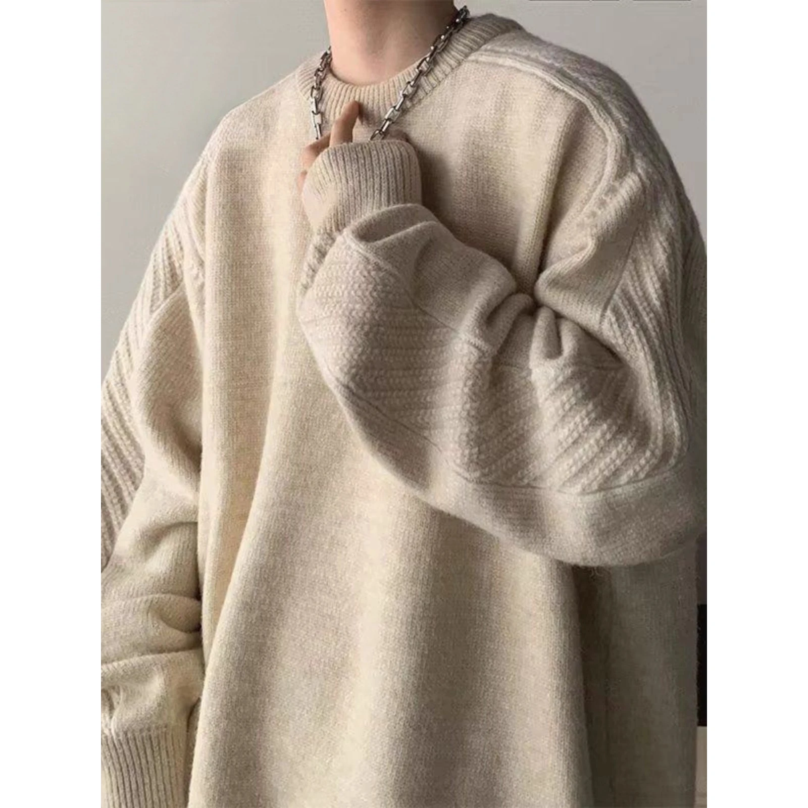 Мужской повседневный вязаный свитер с круглым вырезом, большие размеры, 300 Pou, японский стиль, модный, для подростков, осень-зима
Мужской повседневный вязаный свитер с круглым вырезом, большие размеры, 300 Pou, японский стиль, модный, для подростков, осень-зима