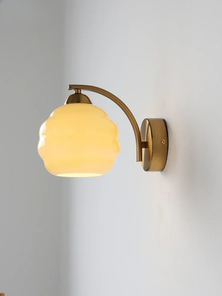 Opalescent glass bulb wall lamp Iron bedroom Living room bathroom mirror lamp Nordic modern wand lamp decal
Opalescent glass bulb wall lamp Iron bedroom Living room bathroom mirror lamp Nordic modern wand lamp decal