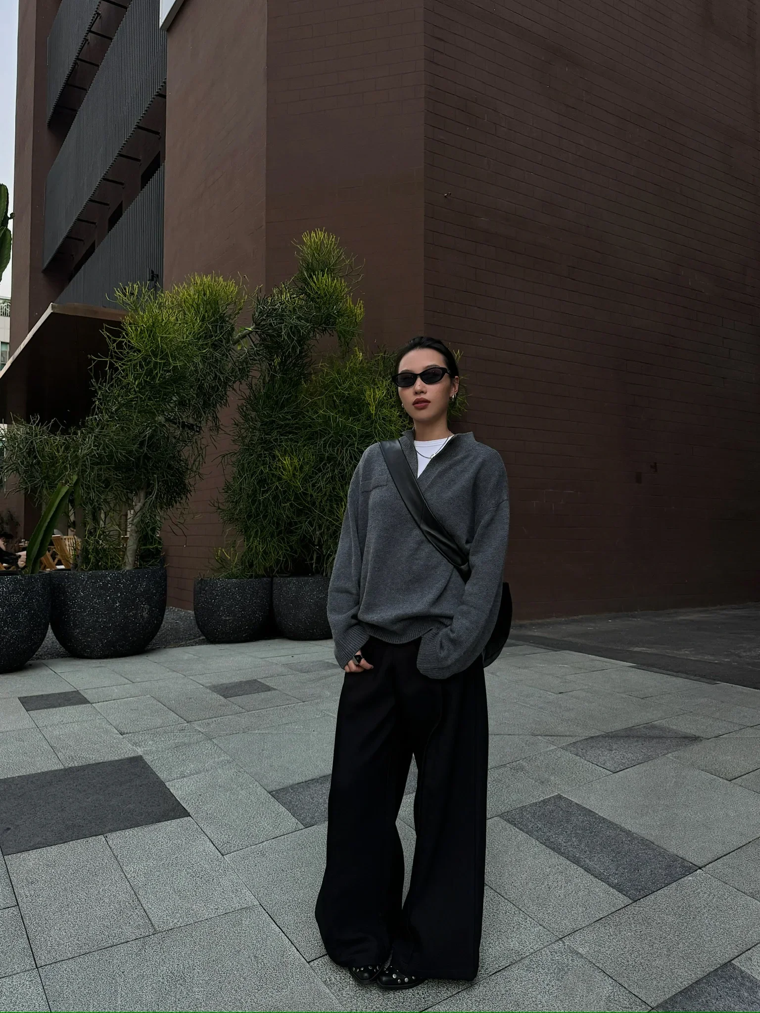 Унисекс вязаный шерстяной кашемировый свитер без гендерно модный свободный сложенный трикотаж Джокер для всех 
Унисекс вязаный шерстяной кашемировый свитер без гендерно модный свободный сложенный трикотаж Джокер для всех