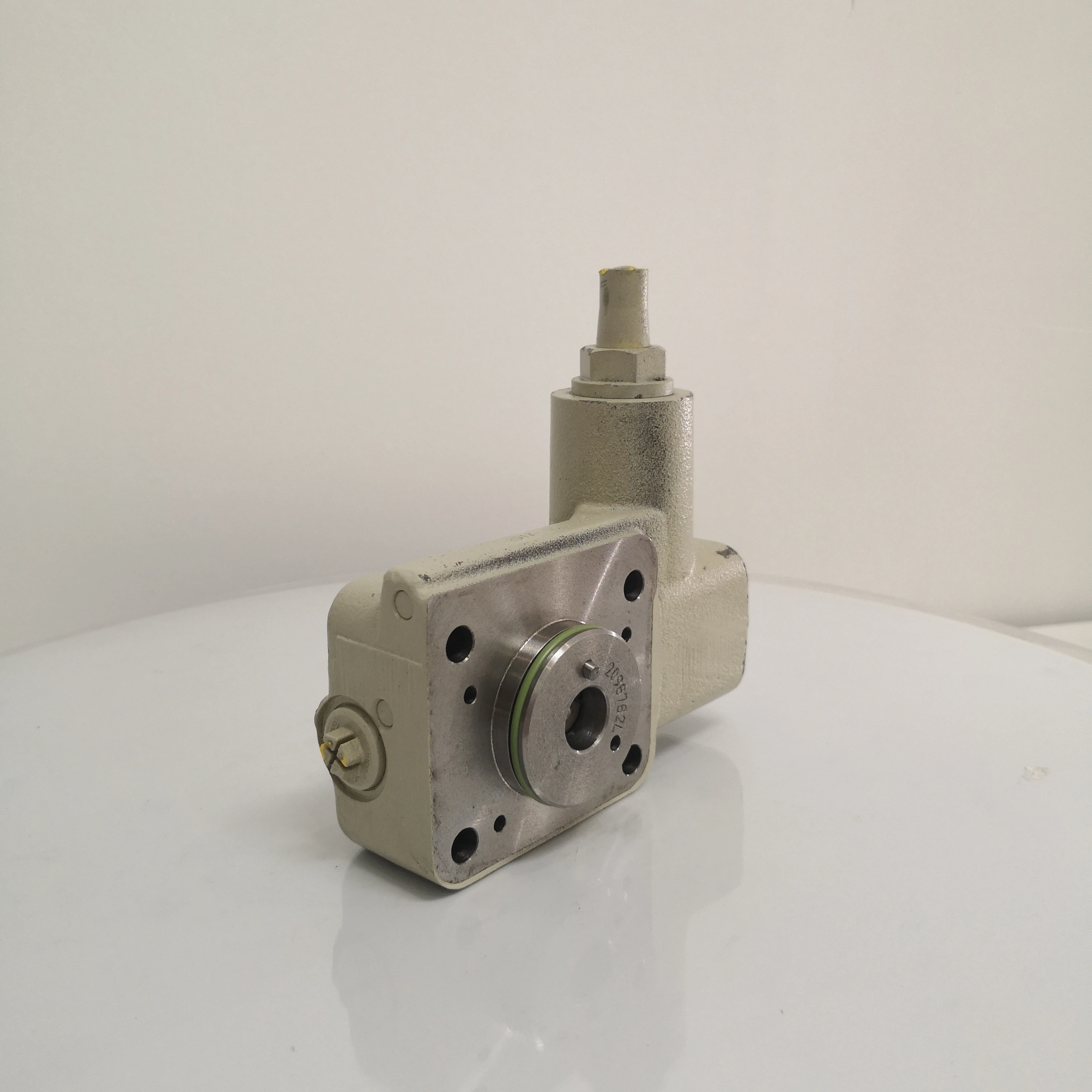 A6VM160 HD1D HD2D Hydraulic Control Valve for Hydraulic Motor Parts Original Brand Available
A6VM160 HD1D HD2D Hydraulic Control Valve for Hydraulic Motor Parts Original Brand Available