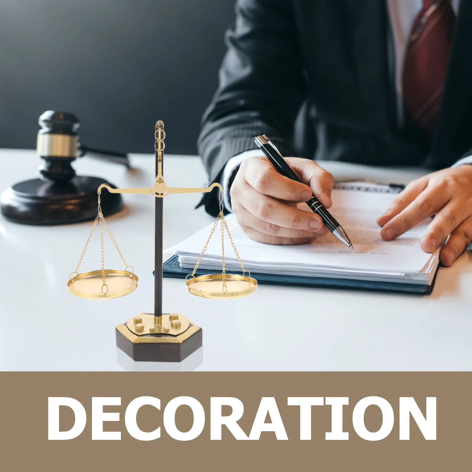 Metal Balance Scale Table Decoration Elegant Small Desktop Scale Decor Home Office Centerpiece Creative Libra Theme Ornament
Metal Balance Scale Table Decoration Elegant Small Desktop Scale Decor Home Office Centerpiece Creative Libra Theme Ornament