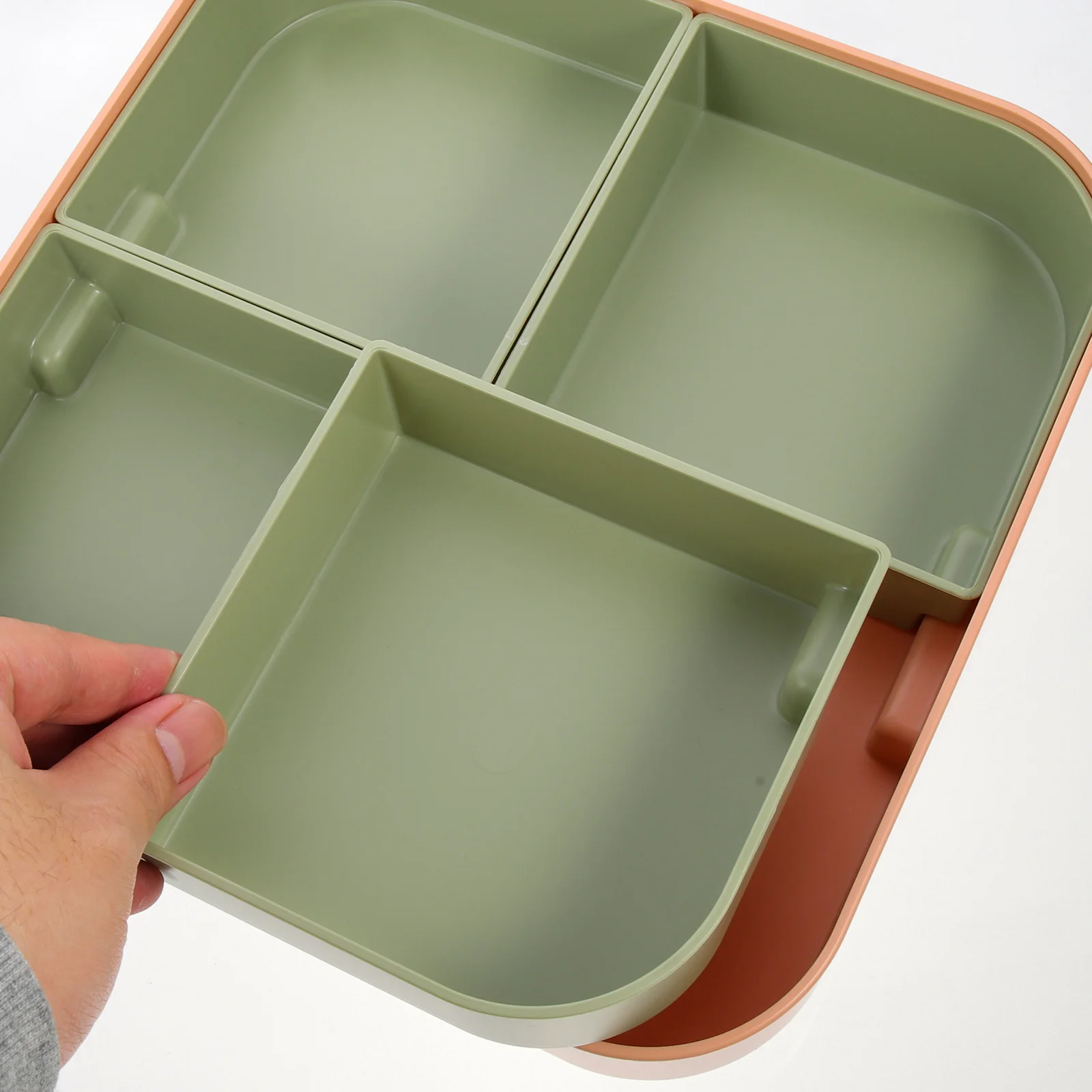 Household Fruit Box Multiple Compartments Detachable Snack Storage Container Large Capacity for Dried Fruits Candy Nuts Serving 
Household Fruit Box Multiple Compartments Detachable Snack Storage Container Large Capacity for Dried Fruits Candy Nuts Serving